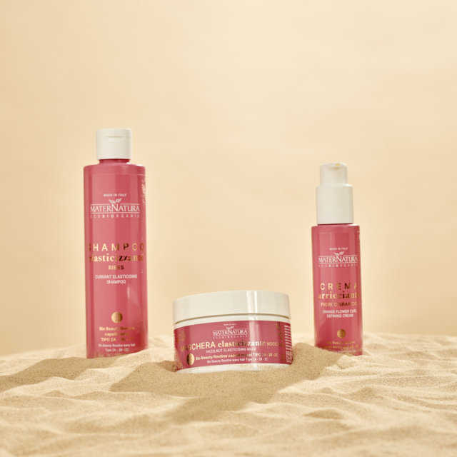 Maschera Elasticizzante Capelli Mossi alle Nocciole