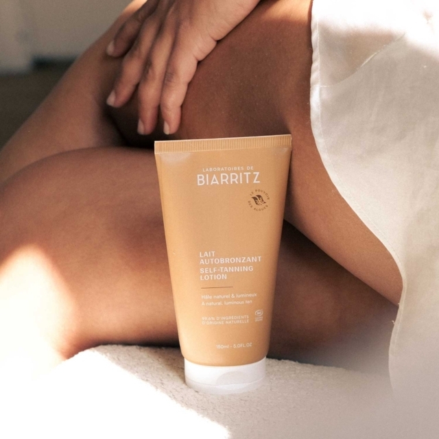 Latte Idratante Autoabbronzante Viso e Corpo Laboratoires de Biarritz