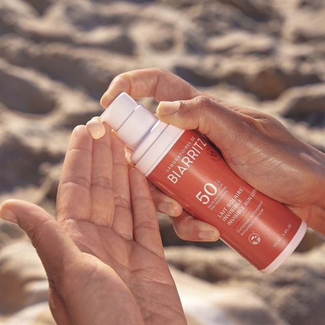 Latte Solare Satinato Viso e Corpo SPF 50 Laboratoires de Biarritz