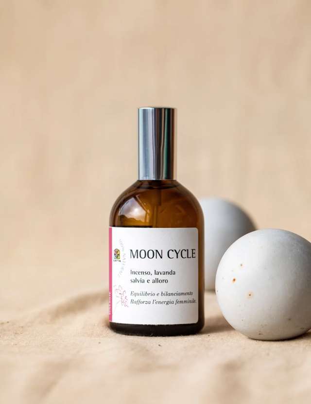 Acqua di Profumo Moon Cycle Olfattiva
