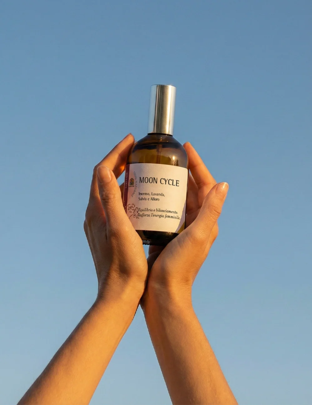 Acqua di Profumo Moon Cycle Olfattiva