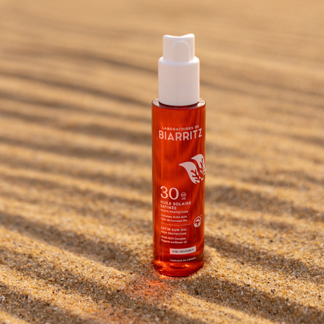 Olio solare satinato viso, corpo e capelli SPF 50