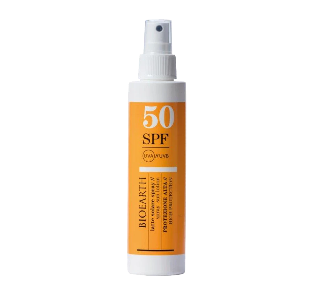 Latte solare spray SPF50